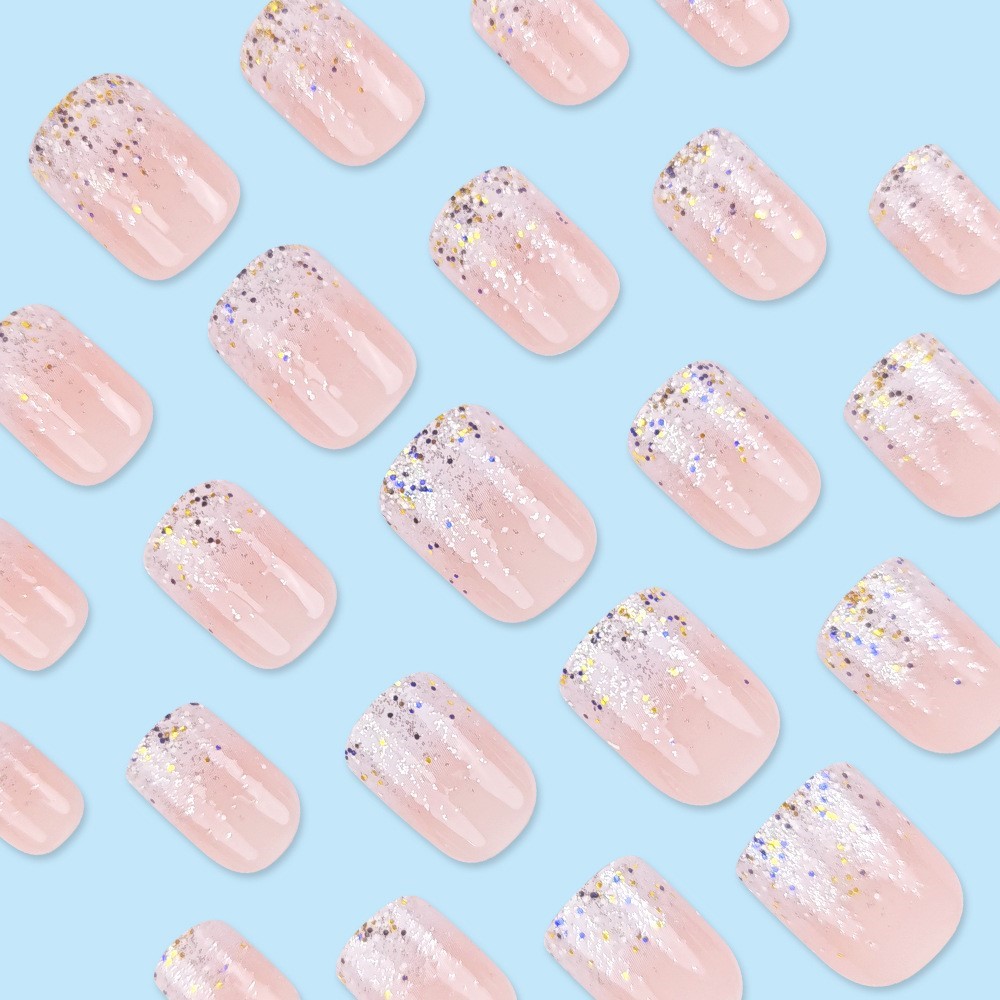 Unghie finte corte con glitter - Nail Art Natural Pink recensione e prezzo
